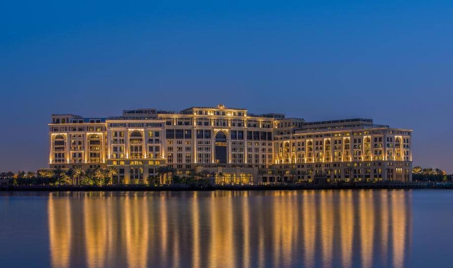 Ваше идеальное пребывание в Palazzo Versace Dubai Hotel